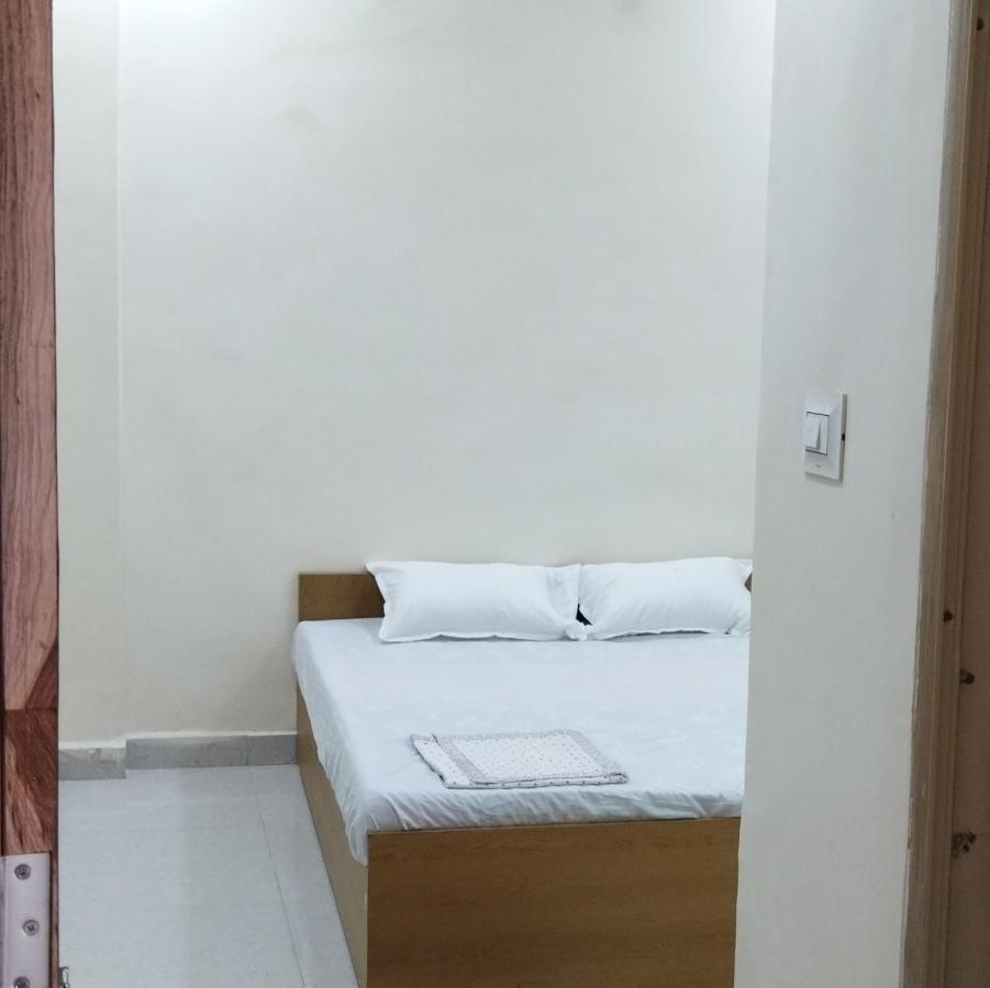 Shree Gajlaxmi Hotel Walking Distance From Mahakaleswar ウッジャイン エクステリア 写真