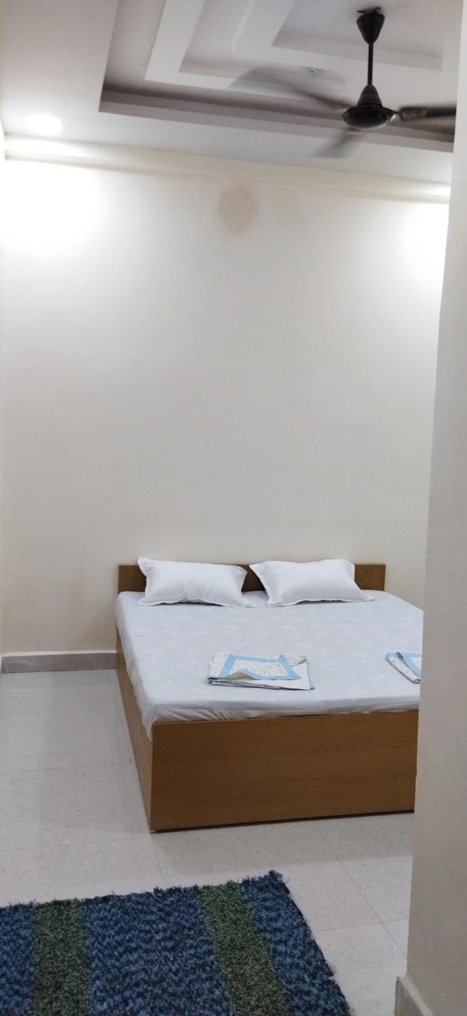 Shree Gajlaxmi Hotel Walking Distance From Mahakaleswar ウッジャイン エクステリア 写真